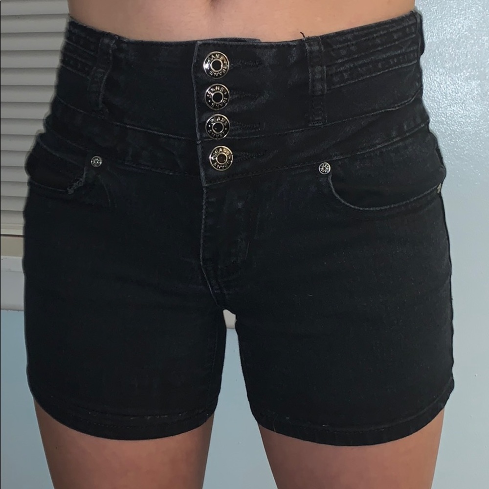 High waisted shorts by Silver Crush